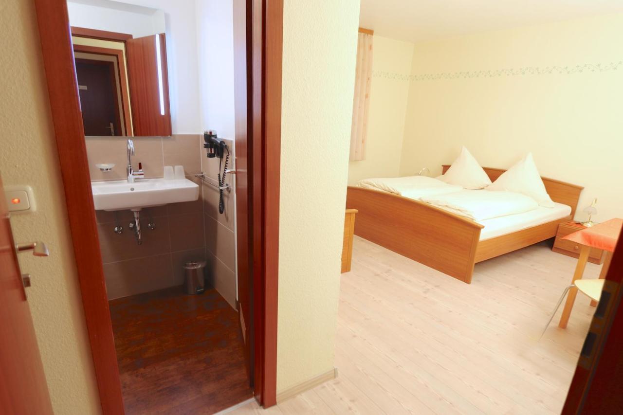 Hotel Krone Kork Dış mekan fotoğraf